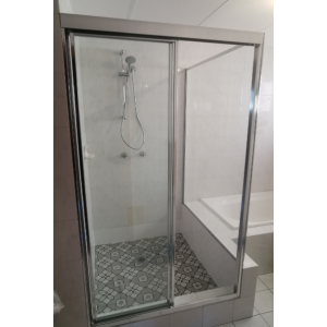 Australia Custom made framed next to bathtub shower screen (1200-1300)*(1200-1300)*1900
